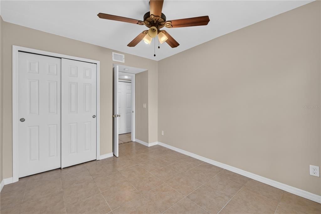 For Rent: $1,700 (2 beds, 2 baths, 1013 Square Feet)