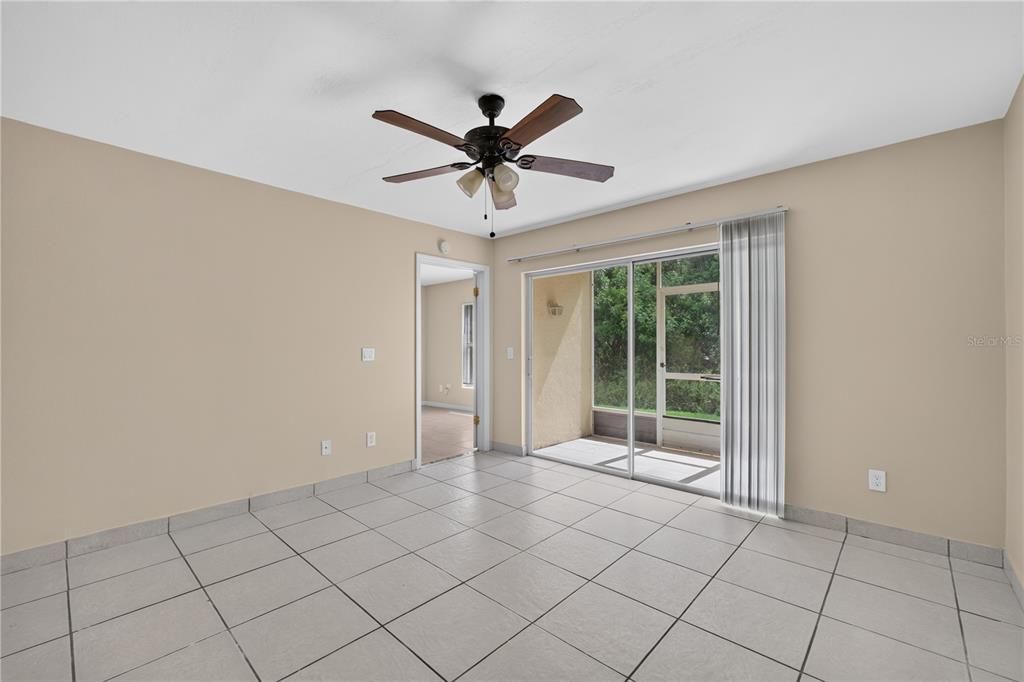 For Rent: $1,700 (2 beds, 2 baths, 1013 Square Feet)