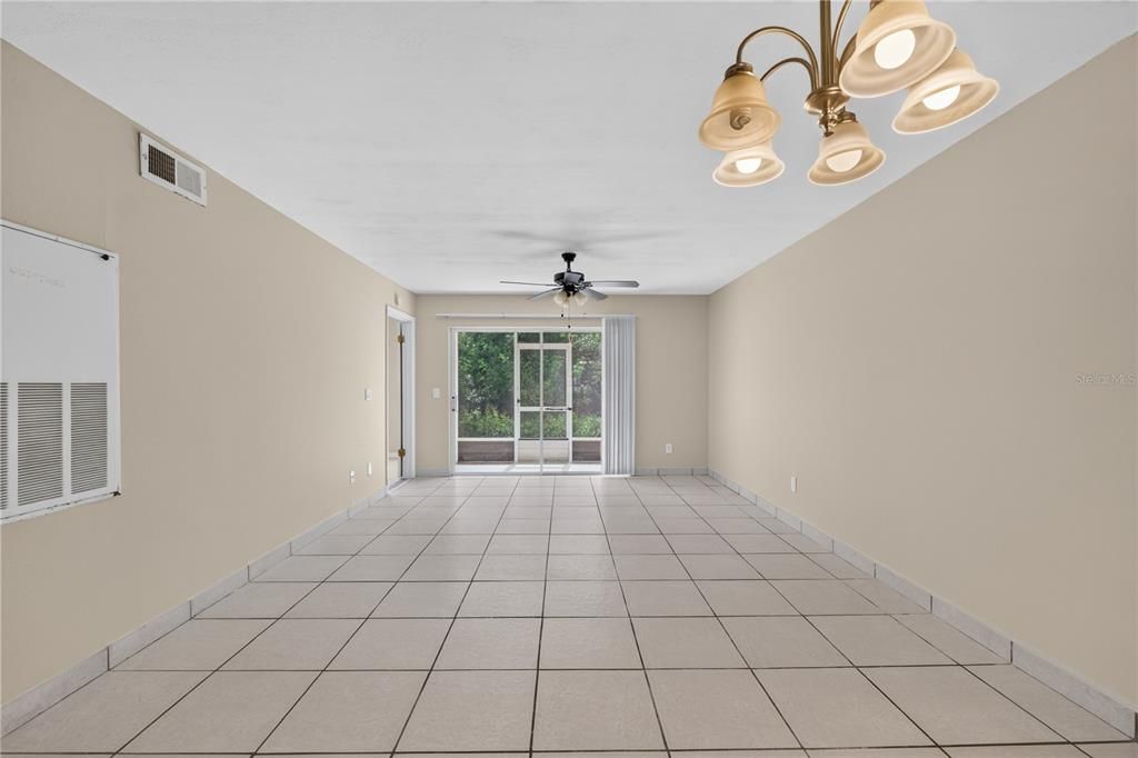 For Rent: $1,700 (2 beds, 2 baths, 1013 Square Feet)