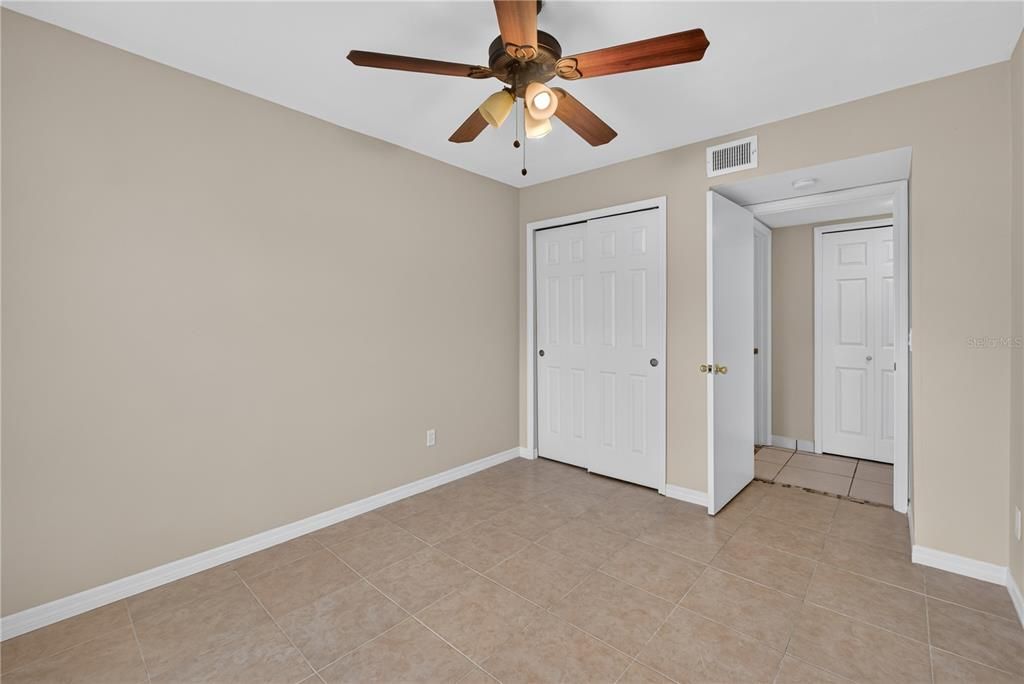 For Rent: $1,700 (2 beds, 2 baths, 1013 Square Feet)