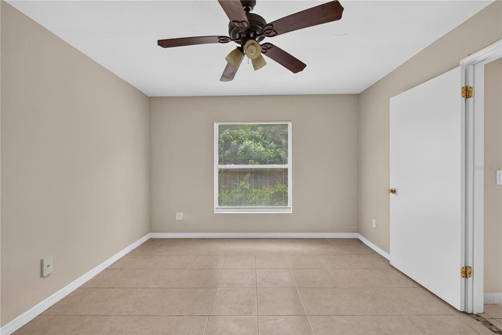 For Rent: $1,700 (2 beds, 2 baths, 1013 Square Feet)
