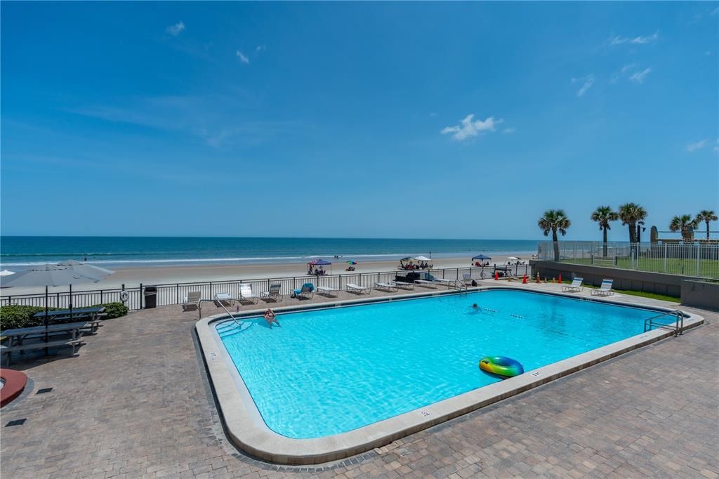 For Sale: $150,000 (0 beds, 1 baths, 543 Square Feet)