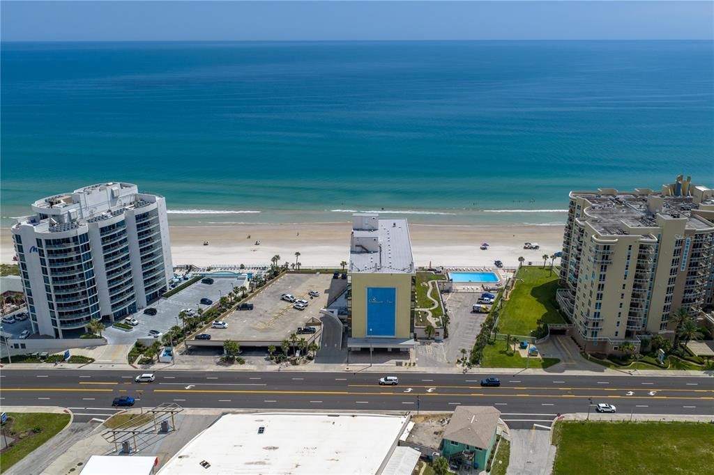 For Sale: $150,000 (0 beds, 1 baths, 543 Square Feet)