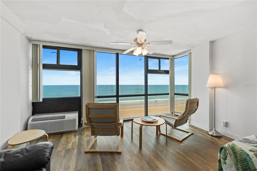 For Sale: $150,000 (0 beds, 1 baths, 543 Square Feet)