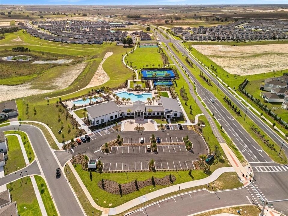 На продажу: $559,990 (4 спален, 2 ванн, 2781 Квадратных фут)
