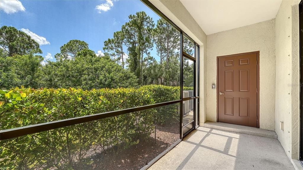 En Venta: $279,000 (3 camas, 2 baños, 1950 Pies cuadrados)