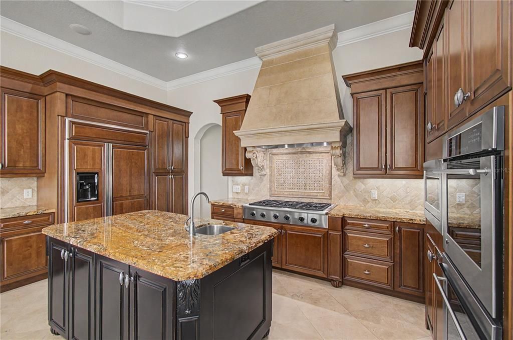 En Renta: $10,995 (5 camas, 5 baños, 6700 Pies cuadrados)