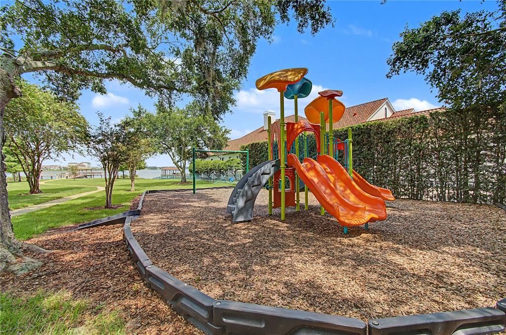 En Renta: $10,995 (5 camas, 5 baños, 6700 Pies cuadrados)