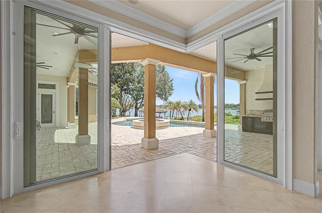 En Renta: $10,995 (5 camas, 5 baños, 6700 Pies cuadrados)