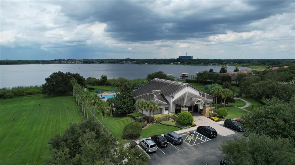 For Rent: $3,990 (5 beds, 3 baths, 3279 Square Feet)