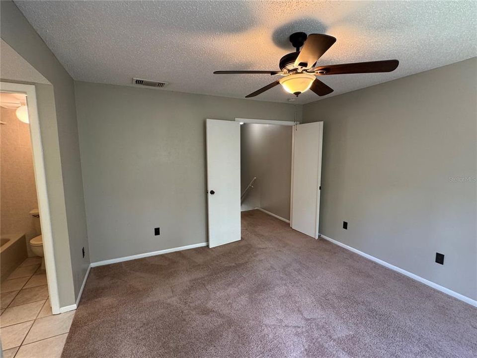 В аренду: $1,695 (2 спален, 2 ванн, 1228 Квадратных фут)