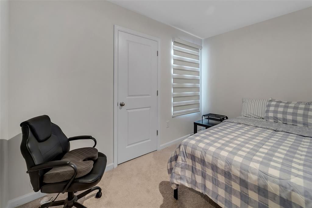 For Sale: $271,990 (3 beds, 2 baths, 1413 Square Feet)