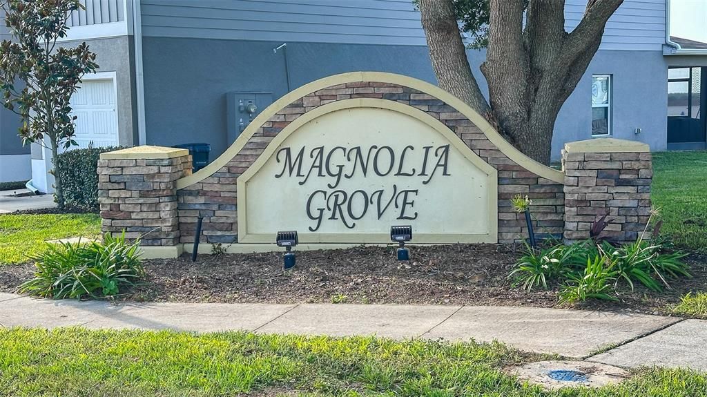 For Sale: $271,990 (3 beds, 2 baths, 1413 Square Feet)