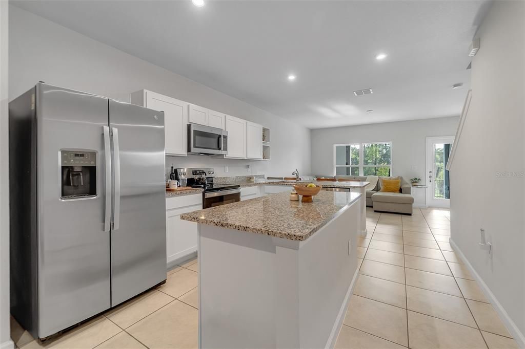 For Sale: $271,990 (3 beds, 2 baths, 1413 Square Feet)