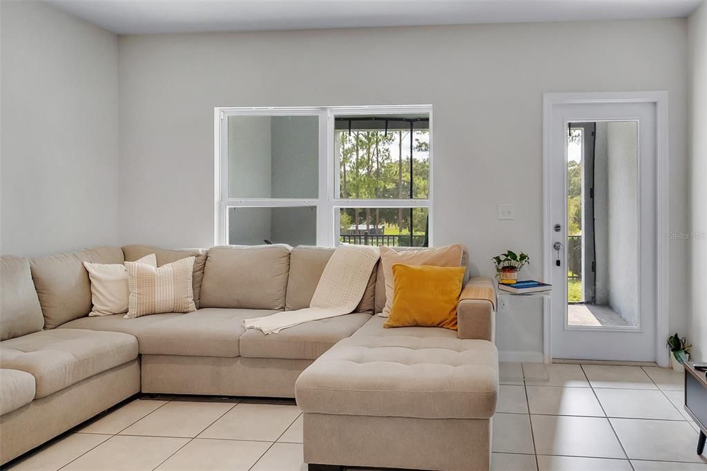 For Sale: $271,990 (3 beds, 2 baths, 1413 Square Feet)