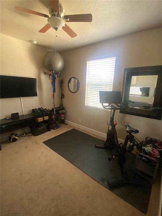 For Sale: $515,000 (5 beds, 3 baths, 2530 Square Feet)