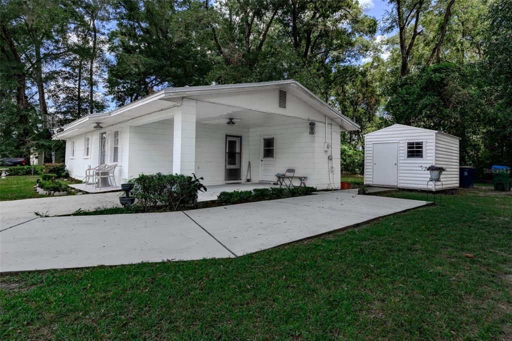 For Sale: $225,000 (3 beds, 1 baths, 960 Square Feet)