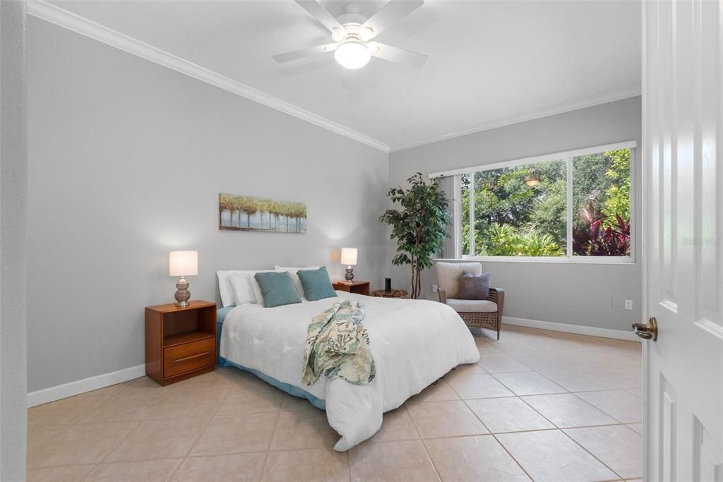For Sale: $829,000 (4 beds, 3 baths, 3039 Square Feet)