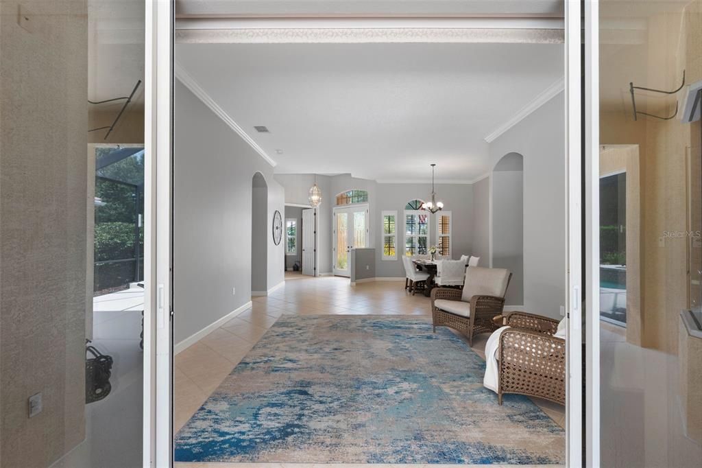 For Sale: $829,000 (4 beds, 3 baths, 3039 Square Feet)