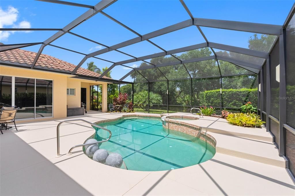 For Sale: $829,000 (4 beds, 3 baths, 3039 Square Feet)