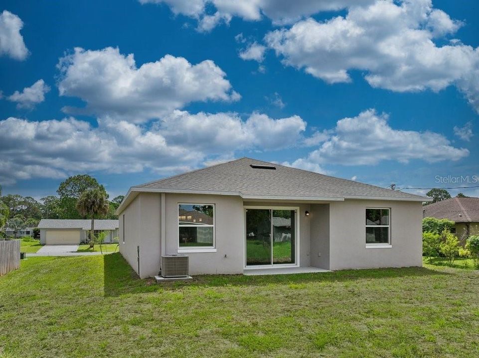 For Sale: $364,990 (4 beds, 2 baths, 1801 Square Feet)