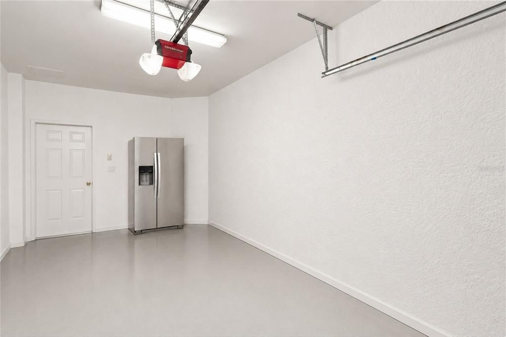 For Sale: $249,900 (3 beds, 2 baths, 2203 Square Feet)