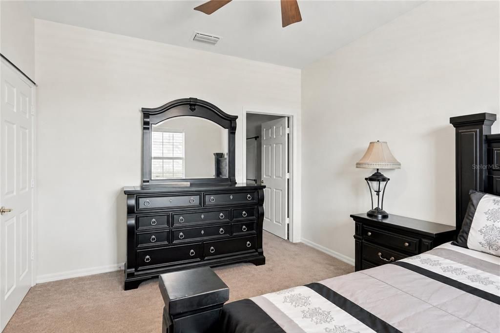 For Sale: $249,900 (3 beds, 2 baths, 2203 Square Feet)