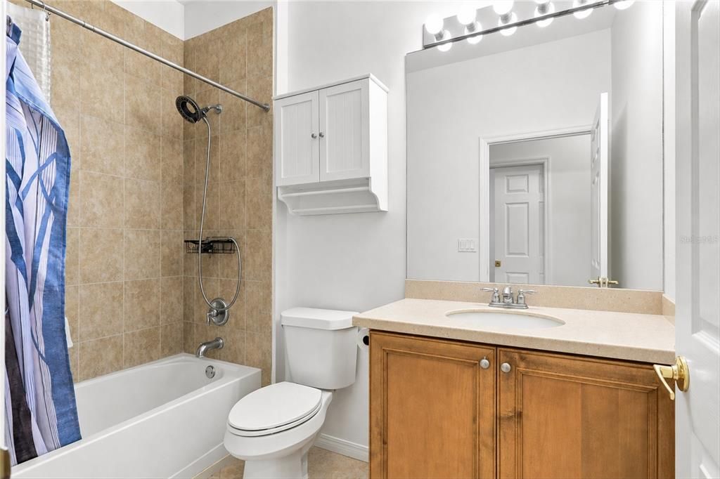 For Sale: $249,900 (3 beds, 2 baths, 2203 Square Feet)