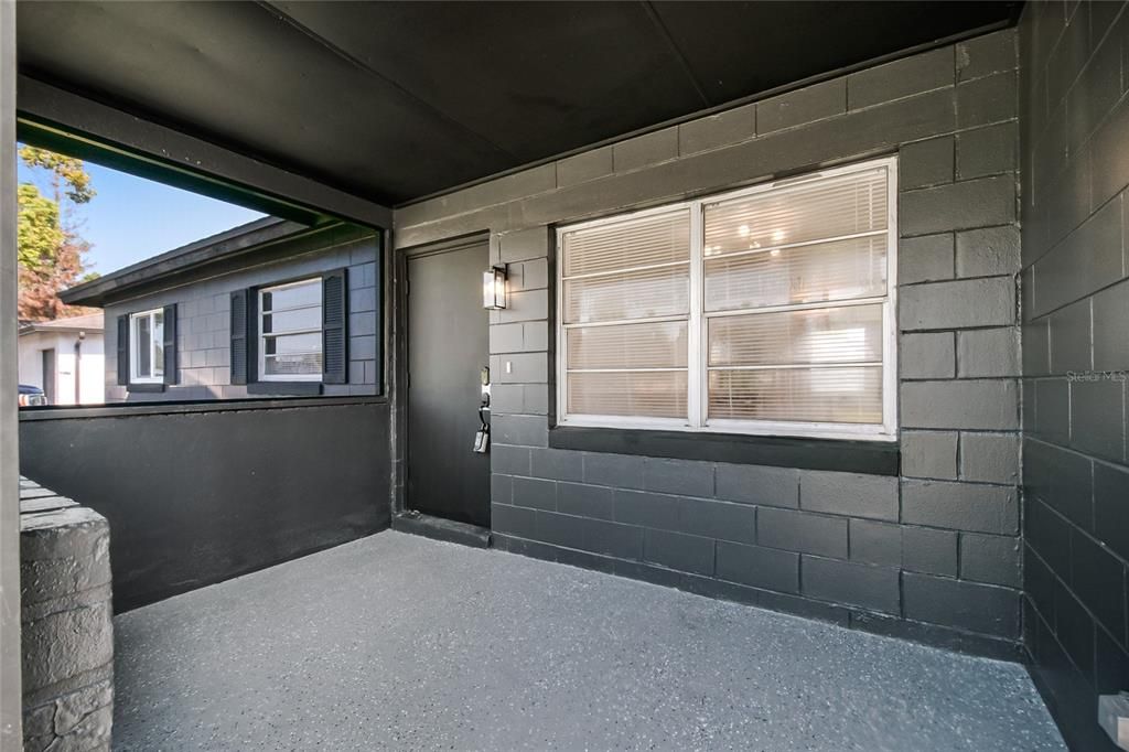 For Sale: $350,000 (3 beds, 2 baths, 1126 Square Feet)