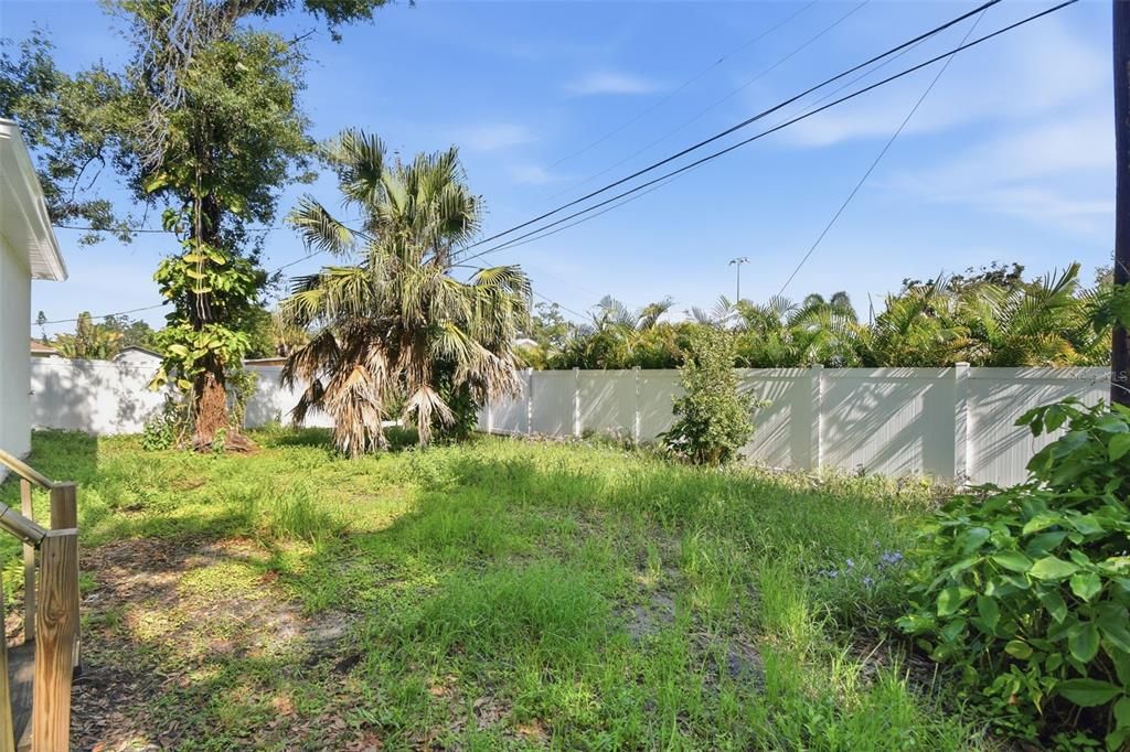 For Sale: $510,000 (4 beds, 2 baths, 1739 Square Feet)