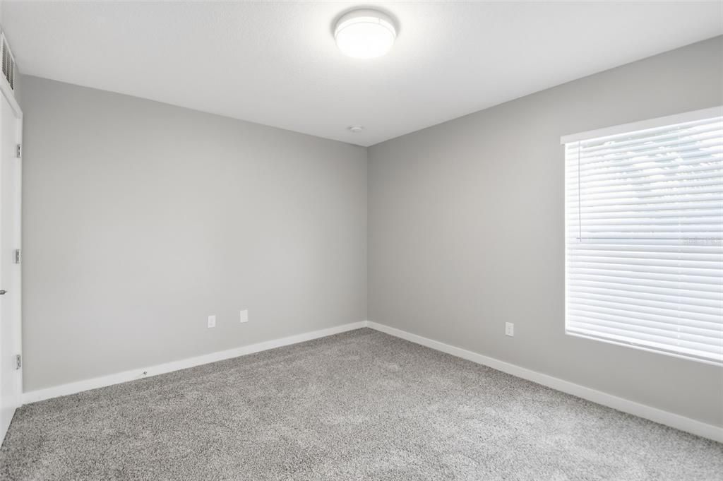For Sale: $510,000 (4 beds, 2 baths, 1739 Square Feet)