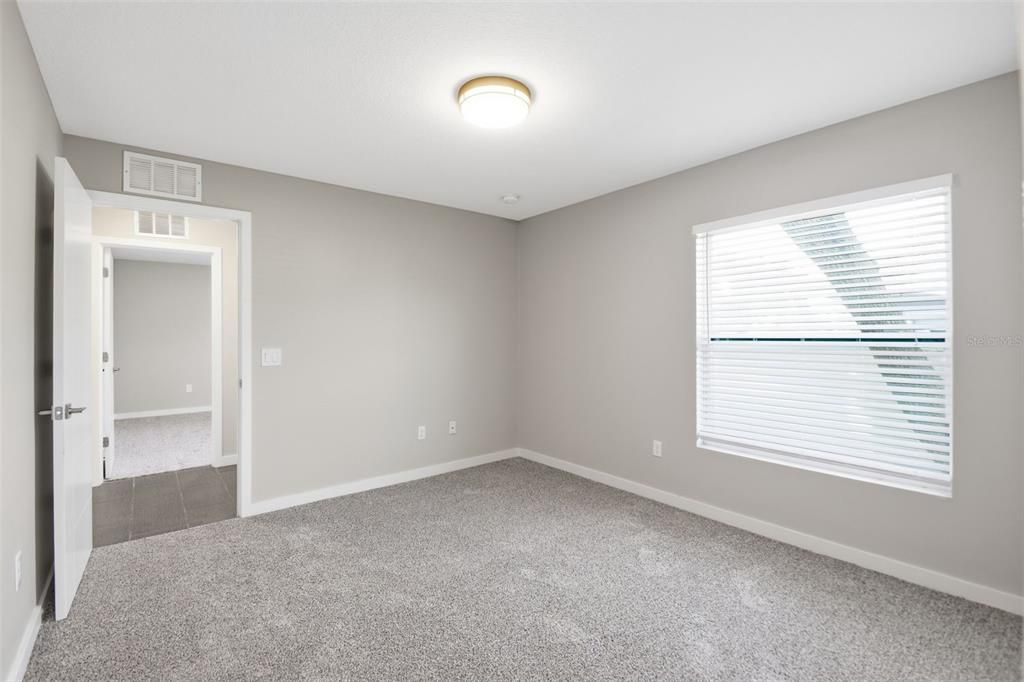 For Sale: $510,000 (4 beds, 2 baths, 1739 Square Feet)