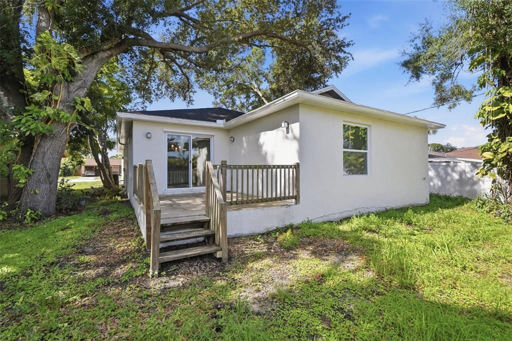 For Sale: $510,000 (4 beds, 2 baths, 1739 Square Feet)