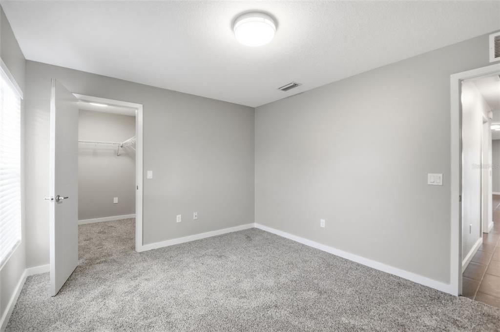 For Sale: $510,000 (4 beds, 2 baths, 1739 Square Feet)