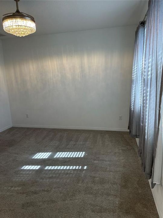 For Rent: $3,100 (3 beds, 2 baths, 1638 Square Feet)