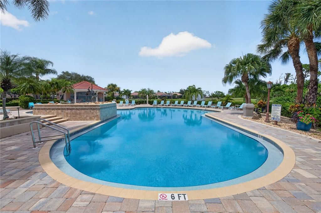 En Venta: $719,000 (3 camas, 3 baños, 2492 Pies cuadrados)