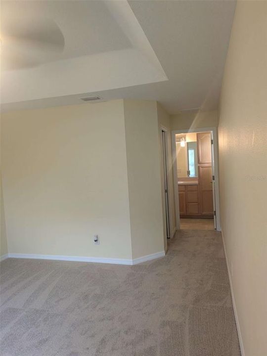 For Sale: $325,000 (3 beds, 2 baths, 1494 Square Feet)
