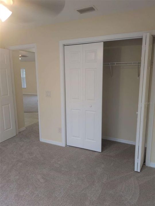 For Sale: $325,000 (3 beds, 2 baths, 1494 Square Feet)