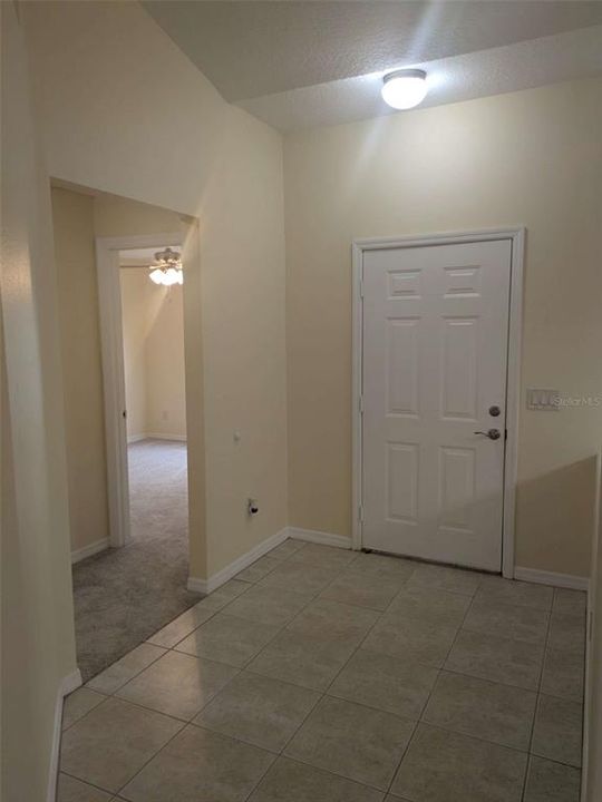 For Sale: $325,000 (3 beds, 2 baths, 1494 Square Feet)