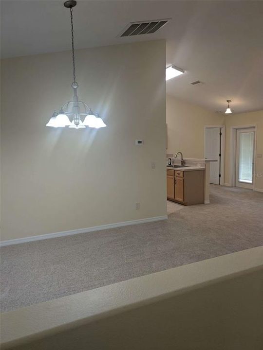 For Sale: $325,000 (3 beds, 2 baths, 1494 Square Feet)