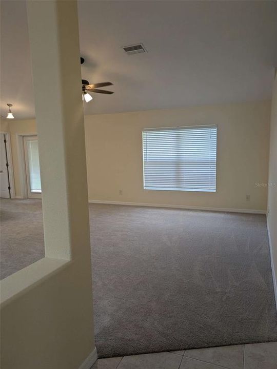 For Sale: $325,000 (3 beds, 2 baths, 1494 Square Feet)