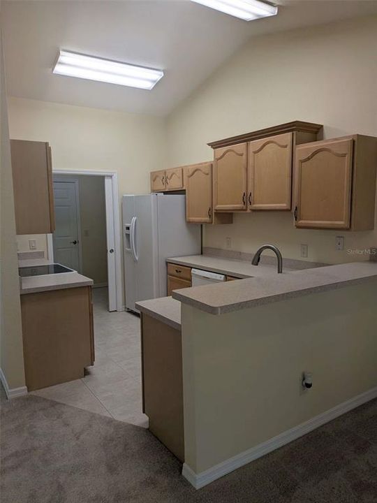 For Sale: $325,000 (3 beds, 2 baths, 1494 Square Feet)