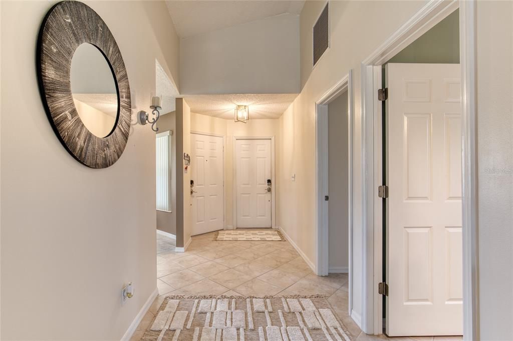 For Sale: $343,900 (2 beds, 2 baths, 1815 Square Feet)