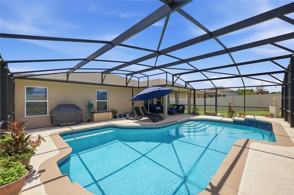 En Venta: $429,900 (3 camas, 2 baños, 1756 Pies cuadrados)