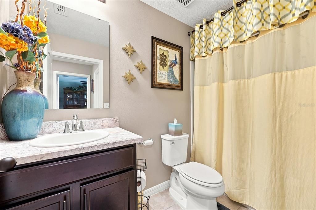 En Venta: $429,900 (3 camas, 2 baños, 1756 Pies cuadrados)