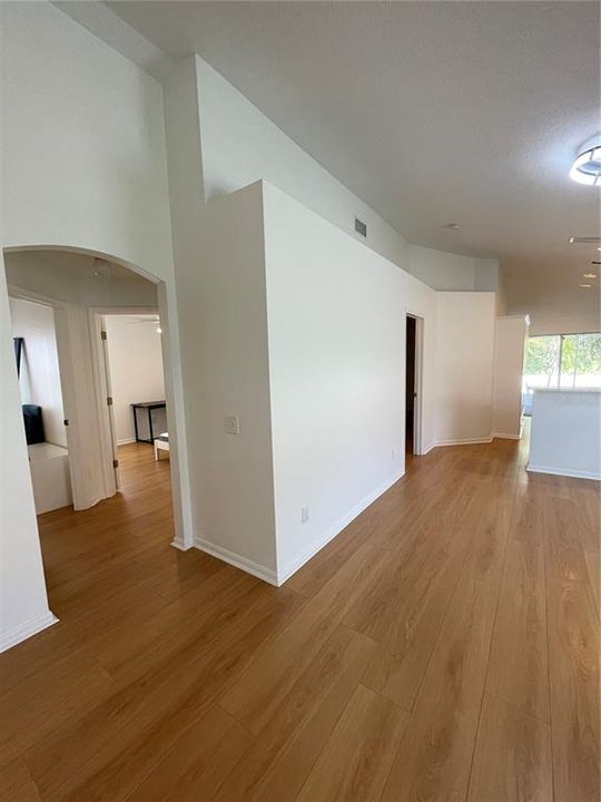 В аренду: $2,300 (3 спален, 2 ванн, 1284 Квадратных фут)