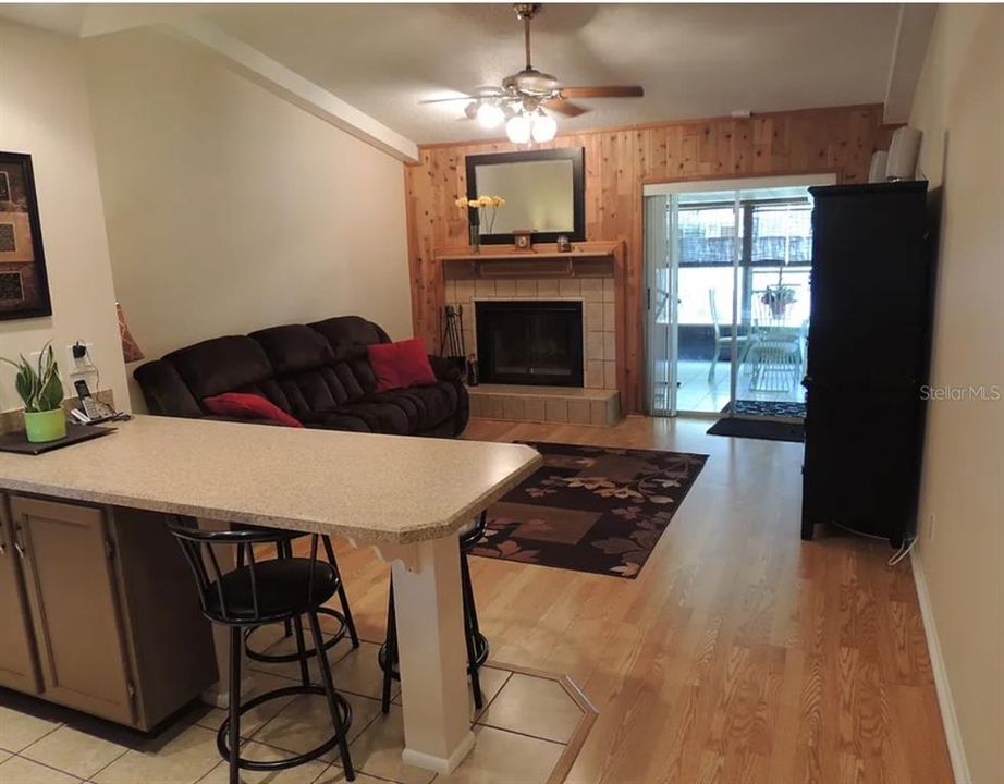 For Rent: $1,550 (2 beds, 180 baths, 804 Square Feet)