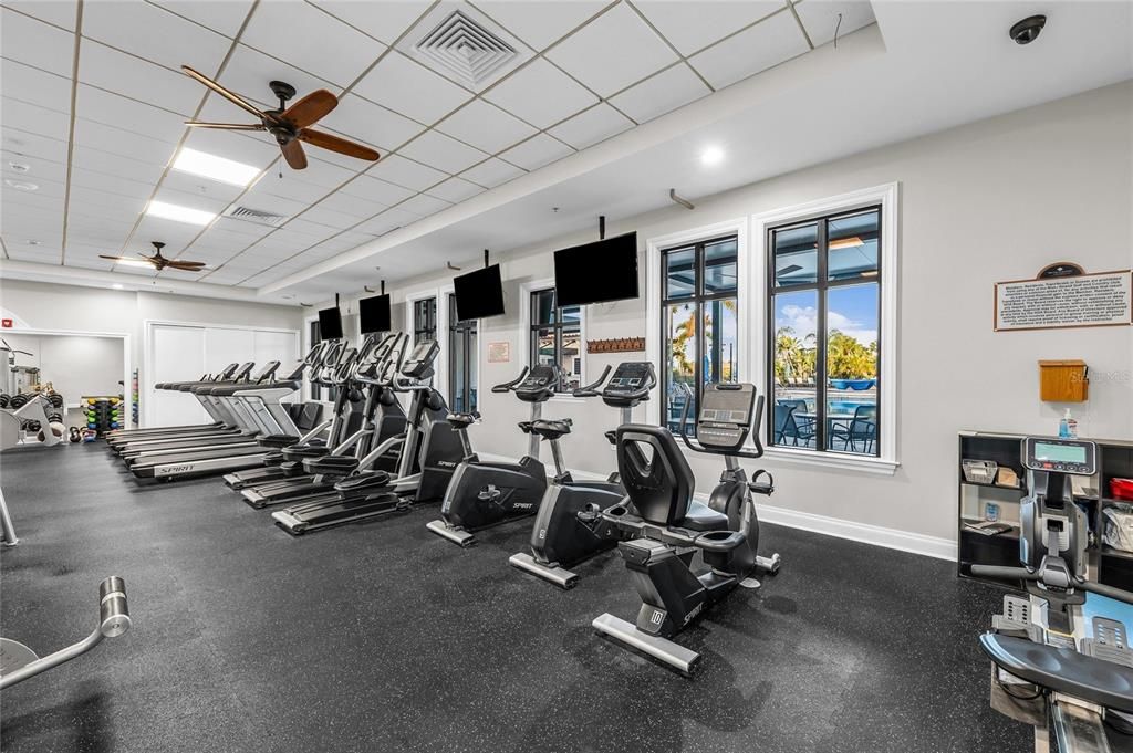 For Sale: $245,000 (2 beds, 2 baths, 1156 Square Feet)