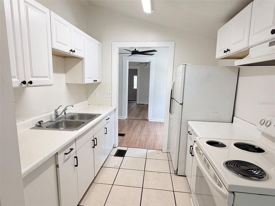 En Renta: $1,995 (2 camas, 1 baños, 1090 Pies cuadrados)