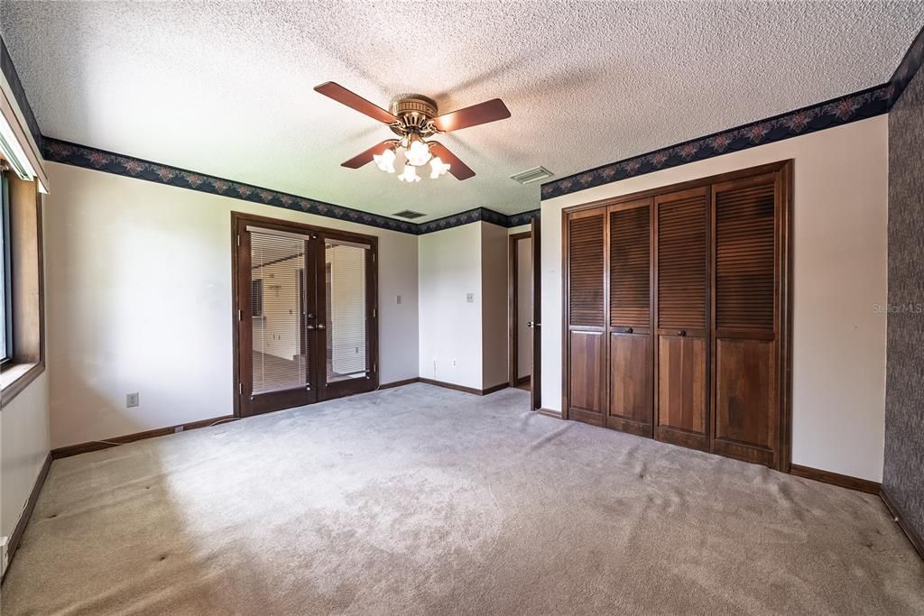 На продажу: $465,000 (3 спален, 2 ванн, 1878 Квадратных фут)